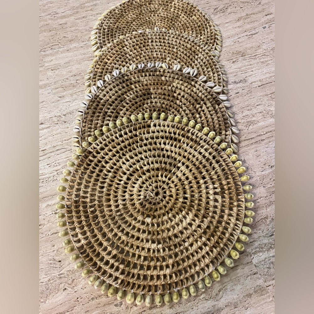 Seashell Wicker Placemats (4) Sturdy